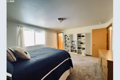 2037 Delameter Rd, Castle Rock, WA 98611 - Photo 9