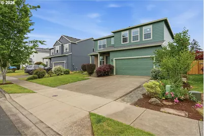 2536 Edgewater Dr, Woodburn, OR 97071 - Photo 3