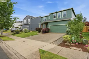 2536 Edgewater Dr, Woodburn, OR 97071 - Photo 3