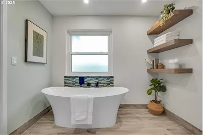 23790 SW Pinehurst Dr, Sherwood, OR 97140 - Photo 33