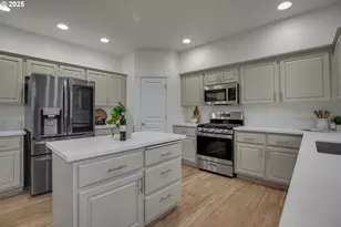 23790 SW Pinehurst Dr, Sherwood, OR 97140 - Photo 15