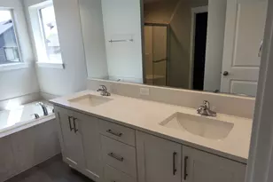 3096 Olympic St, Woodburn, OR 97071 - Photo 19