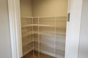 3096 Olympic St, Woodburn, OR 97071 - Photo 9