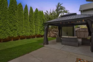 1402 NW 27th Ave, Battle Ground, WA 98604 - Photo 37