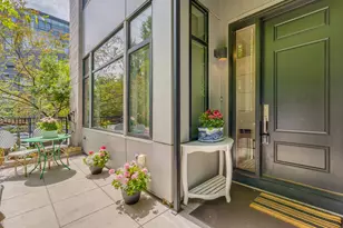 2018 NW 16th Ave, Portland, OR 97209 - Photo 3