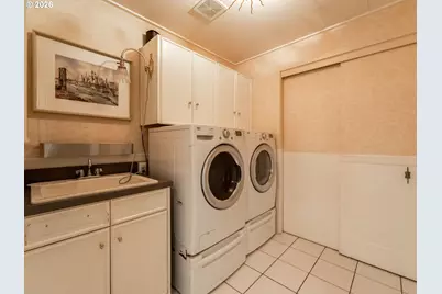 2018 NW 16th Ave, Portland, OR 97209 - Photo 37