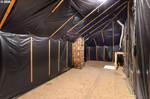 510 E 16th St, Vancouver, WA 98663 - Photo 25