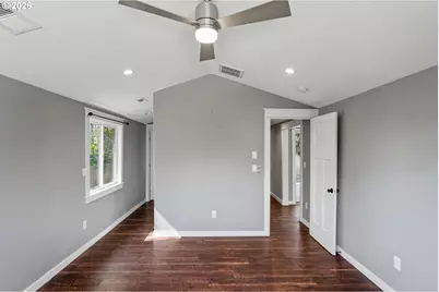 995 985 Garnet St NE, Salem, OR 97301 - Photo 43