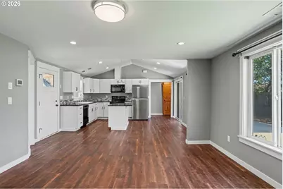 995 985 Garnet St NE, Salem, OR 97301 - Photo 35
