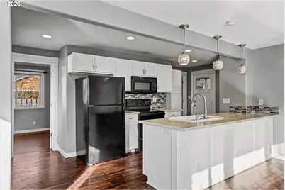 995 985 Garnet St NE, Salem, OR 97301 - Photo 7