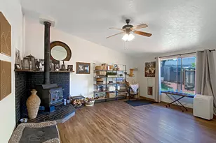 5021 Daniel St S, Salem, OR 97306 - Photo 21