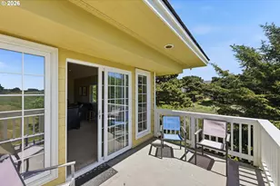 1337 Beach Loop Dr, Bandon, OR 97411 - Photo 15