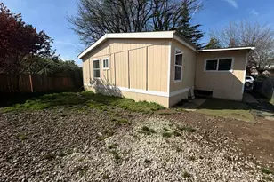 23200 NE Sandy Blvd, Wood Village, OR 97060 - Photo 25