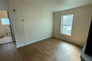 23200 NE Sandy Blvd, Wood Village, OR 97060 - Photo 9