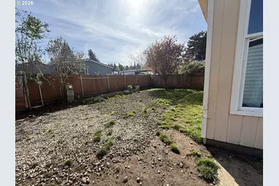 23200 NE Sandy Blvd #52, Wood Village, OR 97060 - Photo 23