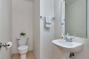 16985 NW Shadow Hills Ln, Beaverton, OR 97006 - Photo 5