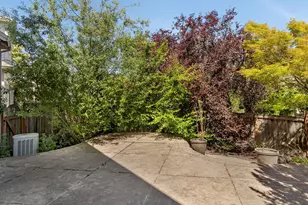 16985 NW Shadow Hills Ln, Beaverton, OR 97006 - Photo 35