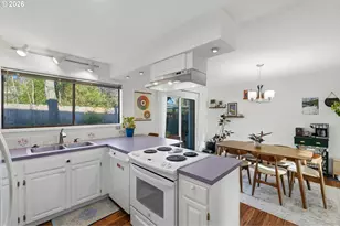 4933 SW Chestnut Pl, Beaverton, OR 97005 - Photo 11