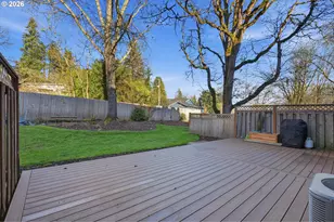 4933 SW Chestnut Pl, Beaverton, OR 97005 - Photo 27