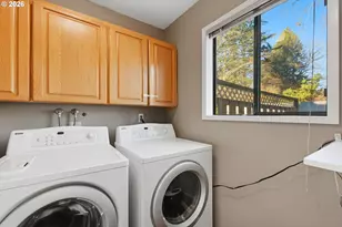 4933 SW Chestnut Pl, Beaverton, OR 97005 - Photo 15