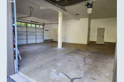 915 Bellevue Dr, Reedsport, OR 97467 - Photo 35