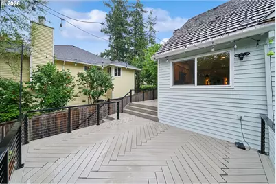 4684 SW Flower Pl, Portland, OR 97221 - Photo 33