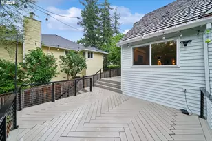 4684 SW Flower Pl, Portland, OR 97221 - Photo 33