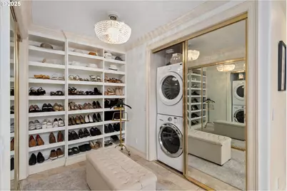 1040 SW Myrtle Dr, Portland, OR 97201 - Photo 31