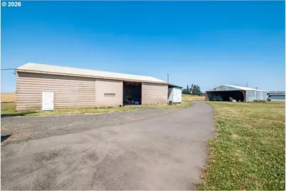 34976 Kamph Dr, Albany, OR 97322 - Photo 7