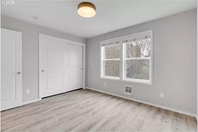 435 NE Cook St, Portland, OR 97212 - Photo 17
