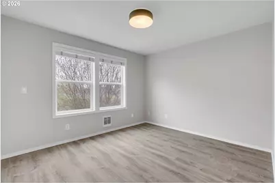 435 NE Cook St, Portland, OR 97212 - Photo 19