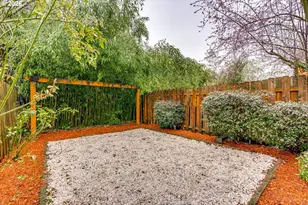 435 NE Cook St, Portland, OR 97212 - Photo 31