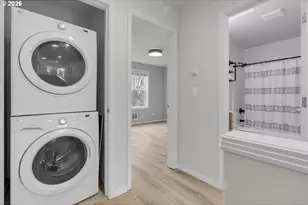 435 NE Cook St, Portland, OR 97212 - Photo 17