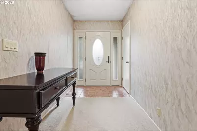 1853 Woodstock Cir NW, Salem, OR 97304 - Photo 3