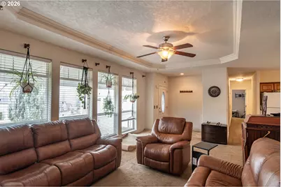 490 Knoll Terrace Dr, Canyonville, OR 97417 - Photo 7