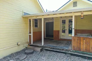 728 N 9th St, Cottage Grove, OR 97424 - Photo 21