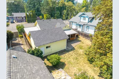 728 N 9th St, Cottage Grove, OR 97424 - Photo 25