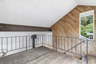 5403 SW Vacuna St, Portland, OR 97219 - Photo 17