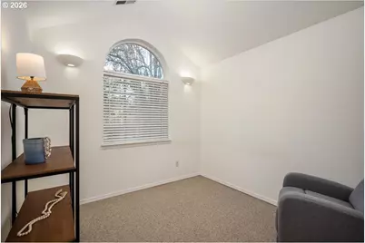 15988 SW Roth Dr, Beaverton, OR 97078 - Photo 25