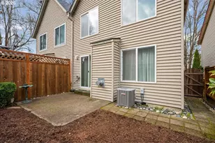 15988 SW Roth Dr, Beaverton, OR 97078 - Photo 29