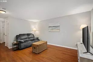 15988 SW Roth Dr, Beaverton, OR 97078 - Photo 7