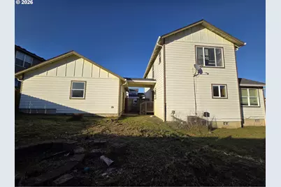 151 NE Plum Ridge Dr, Winston, OR 97496 - Photo 25