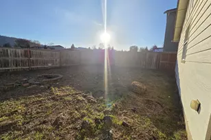 151 NE Plum Ridge Dr, Winston, OR 97496 - Photo 27