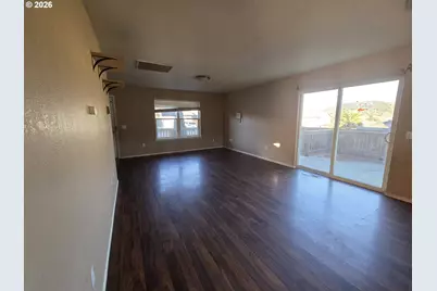 151 NE Plum Ridge Dr, Winston, OR 97496 - Photo 13