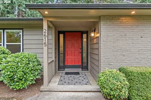 2615 SW Scenic Dr, Portland, OR 97225 - Photo 5