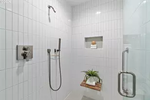 2615 SW Scenic Dr, Portland, OR 97225 - Photo 27