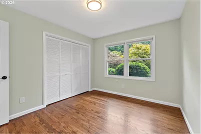 2615 SW Scenic Dr, Portland, OR 97225 - Photo 31