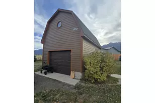 82168 Eggleson Ln, Enterprise, OR 97828 - Photo 11