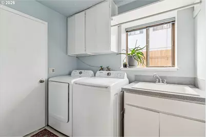 2931 SE Cornutt St, Hillsboro, OR 97123 - Photo 15