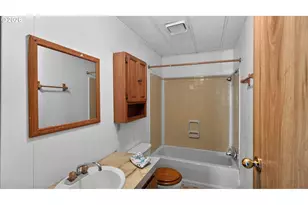 1901 Kalmia St, Sweet Home, OR 97386 - Photo 27